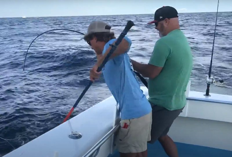 deep-sea-fishing-off-the-finest-kind-charters-charter-fishing-destin